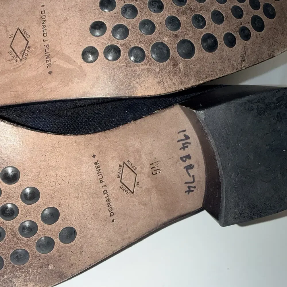 Donald J Pliner authentic donald
